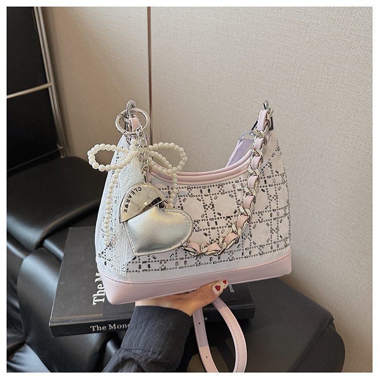 Trendy and stylish underarm bag for women 2025 summer new versatile and fashionable single-shoulder bag, chain denim crossbody bag undefined