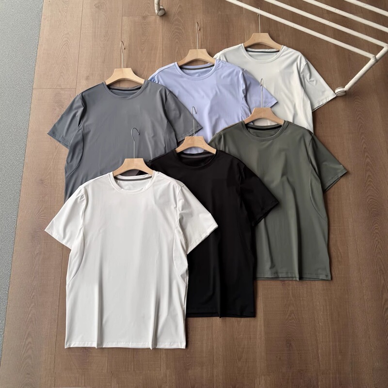2026 Summer Men's Outdoor Sports Solid Color Quick-Dry Short-Sleeve Fashion Casual Pressed Rubber Large Brand Alternative T-Shirt 683