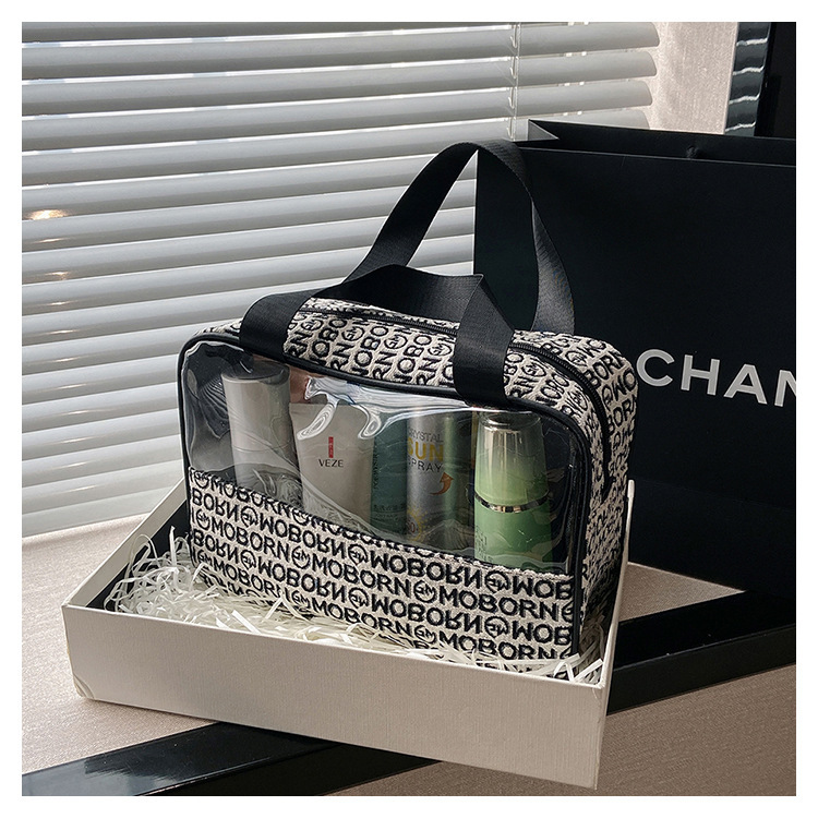 The makeup and toiletries bag can enhance the appearance level. The transparent PVC makeup box is portable and has a large capacity undefined