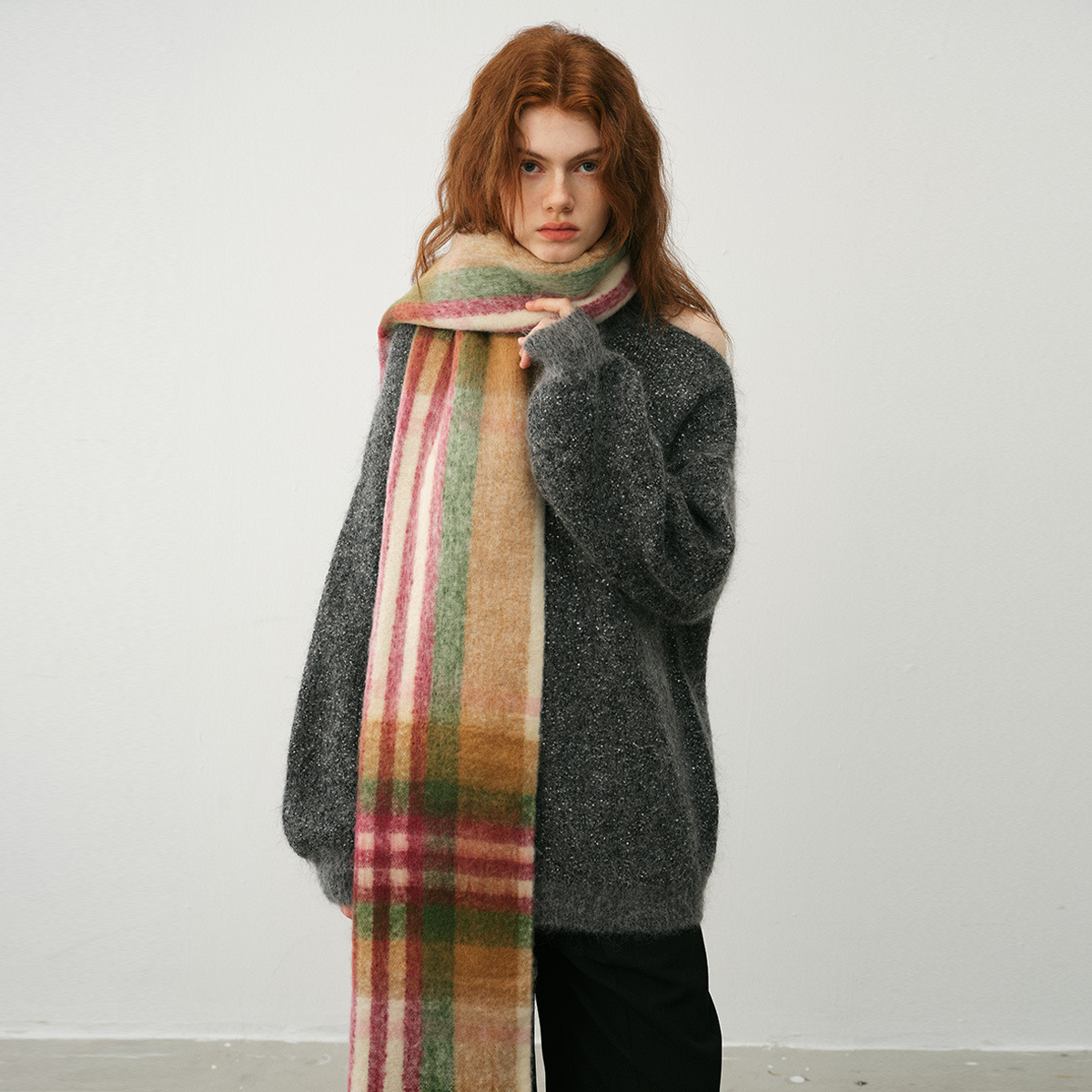 Sciarpa con frange in cashmere a quadri rossi e verdi, classica atmosfera natalizia, da donna, invernale, spessa, morbida e calda_voghion.com