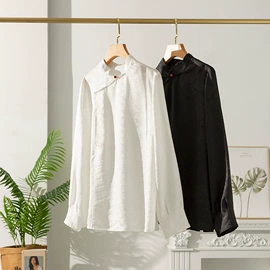 女式衬衫;连衣裙;女式T恤