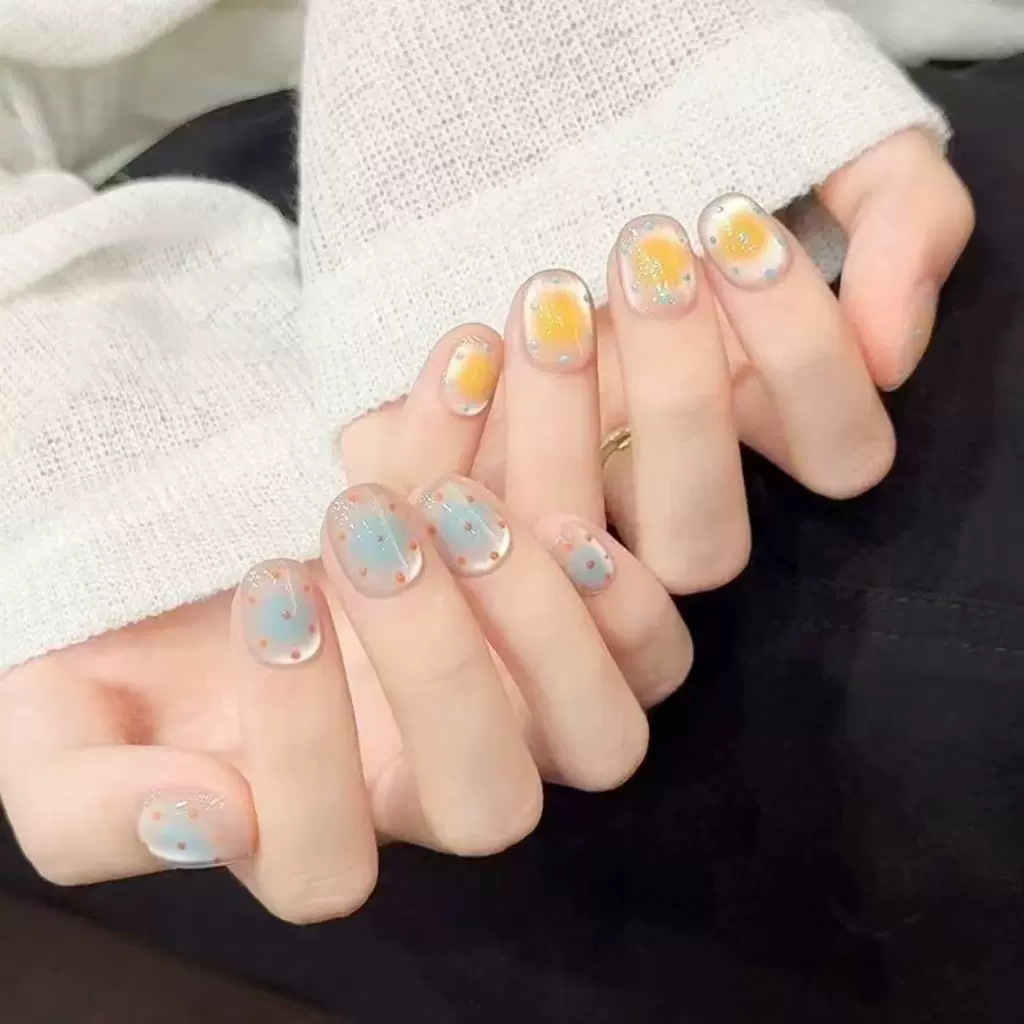 【海盐芝士】纯手工穿戴甲轻奢高级感显白爆闪春甲猫眼款光疗美甲