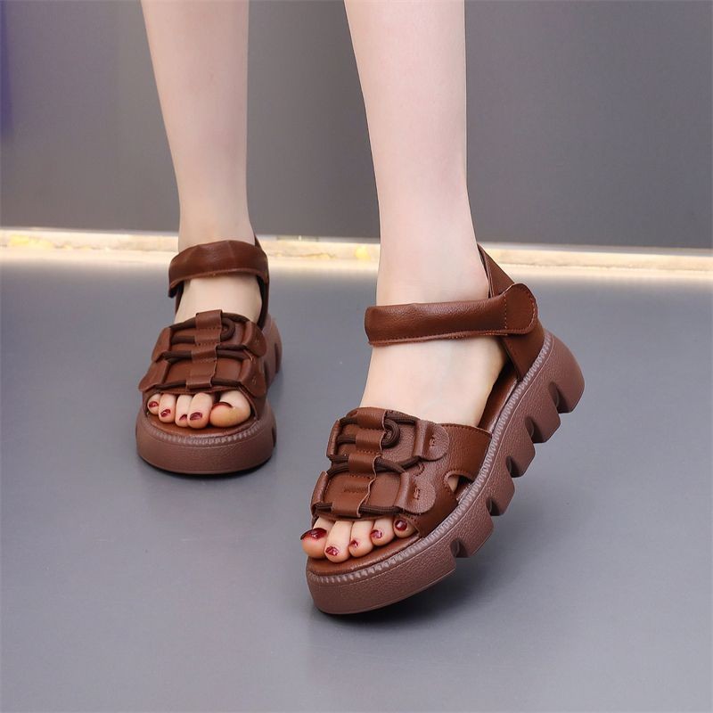 Moda de verano nuevo velcro sandalias de mujer zapatos de playa casuales antideslizantes zapatos de muffin cómodos zapatos romanos