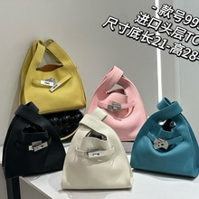 ^ţƤ˻@ˮͰٴƤŮ߰汾¿Ůʿб