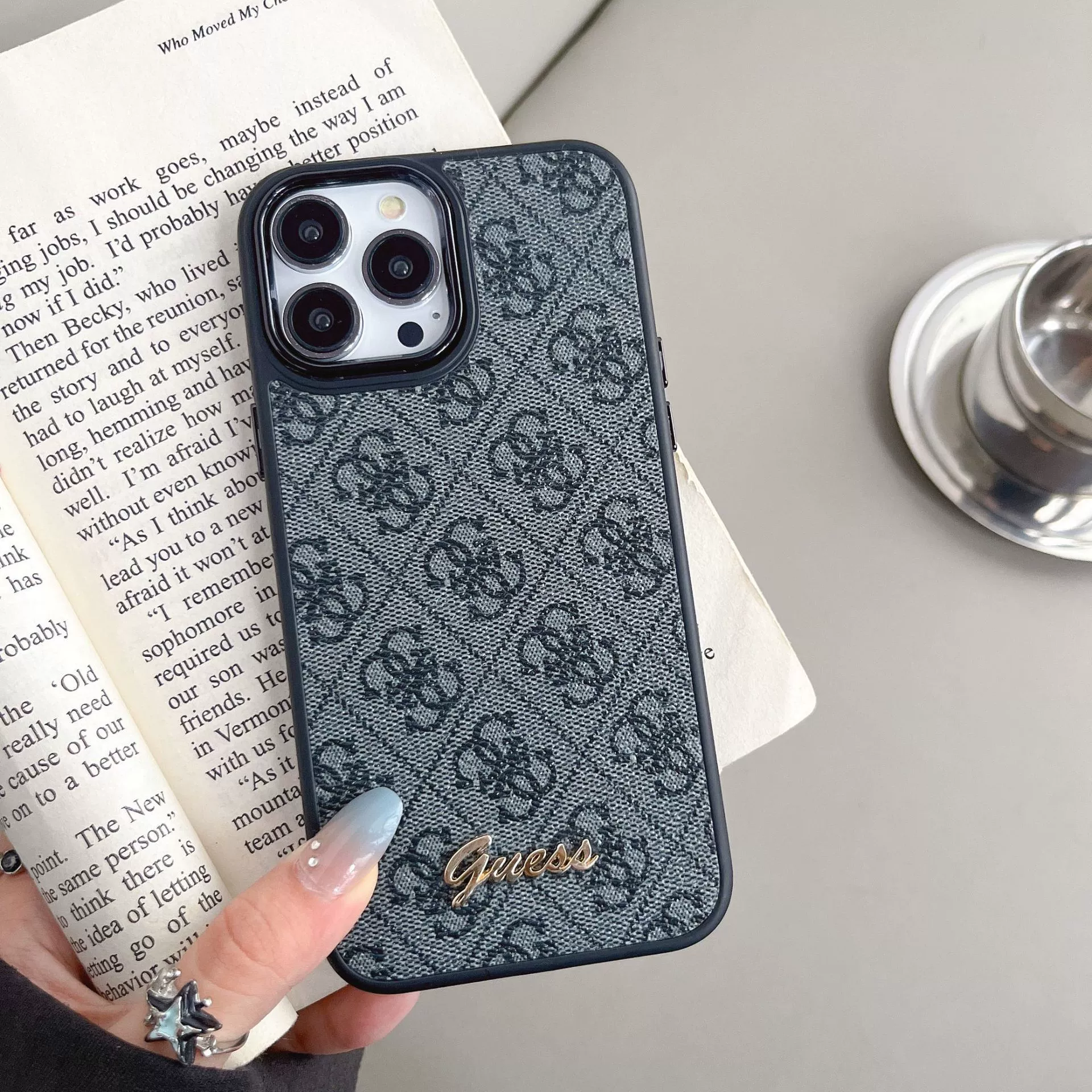 Чехол для телефона Apple iPhone 17/16/15/14/13/12 совместимый, тонкий защитный, несколько цветов