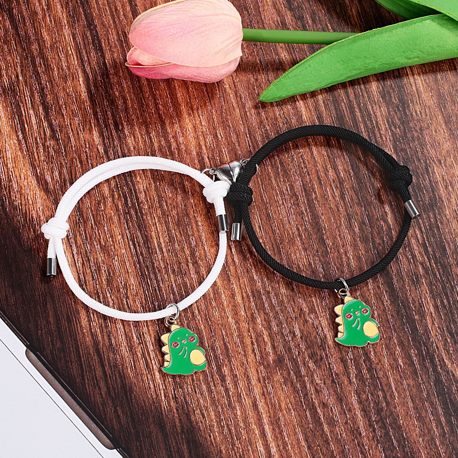 9g Weight Zinc Alloy Pendant Material Bracelets Classification 1 Pair Quantity Anniversary Occasion Alloy Material Insect Pattern Couple Gender Inlay Design Cartoon Style Style Cartoon Style Insect Alloy Inlay Couple Bracelets 10
