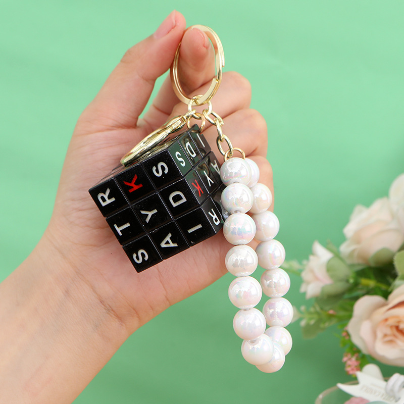 45g Weight Bag Pendant, Keychain Classification Cute Letter Plastic Unisex Bag Pendant Keychain