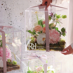Holiday Acrylic Square Floral Gift Box Plastic Transparent Flower Arrangement Vase Thick Fashion Creative Flower Wholesale