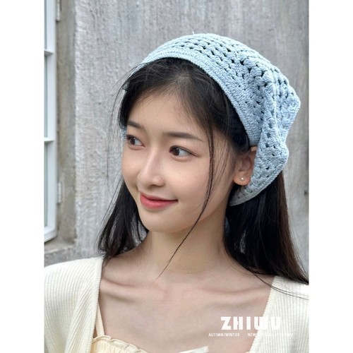 Cute hand-knitted parent-child triangle scarf, artistic headscarf for women, lazy and relaxed outfit, travel photo bag, headscarf