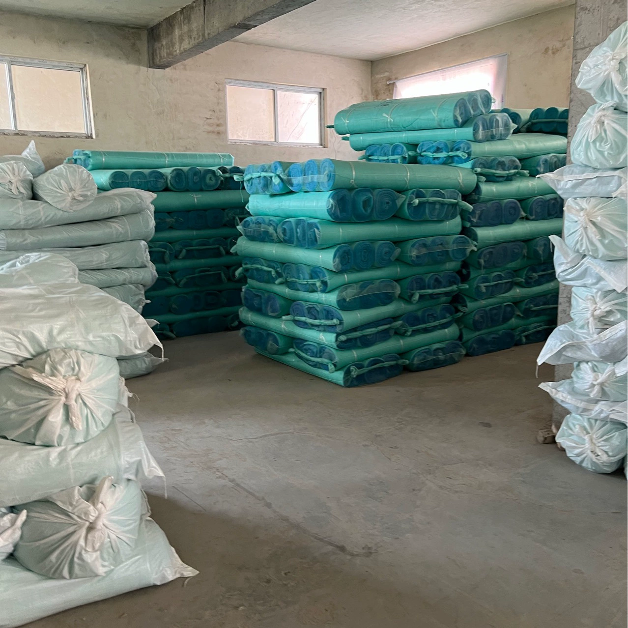 Трехкрученная сетка, новый материал, полные характеристики.