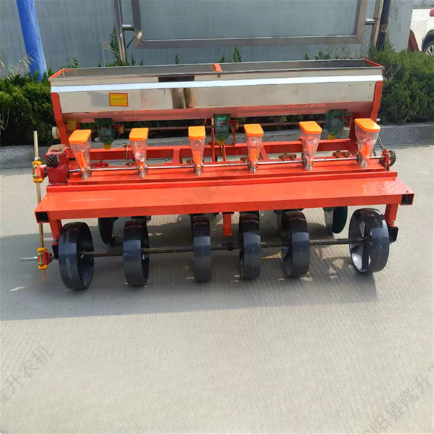 谷子播种机四轮车带精播谷子下种机谷子黍子蔬菜种子小颗粒免耕