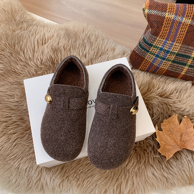 Zapatos Burken gris para mujeres nuevos zapatos de invierno de terciopelo todo incluido aumentando la altura de un pedal de frijoles de oro nuevos zapatos de lana