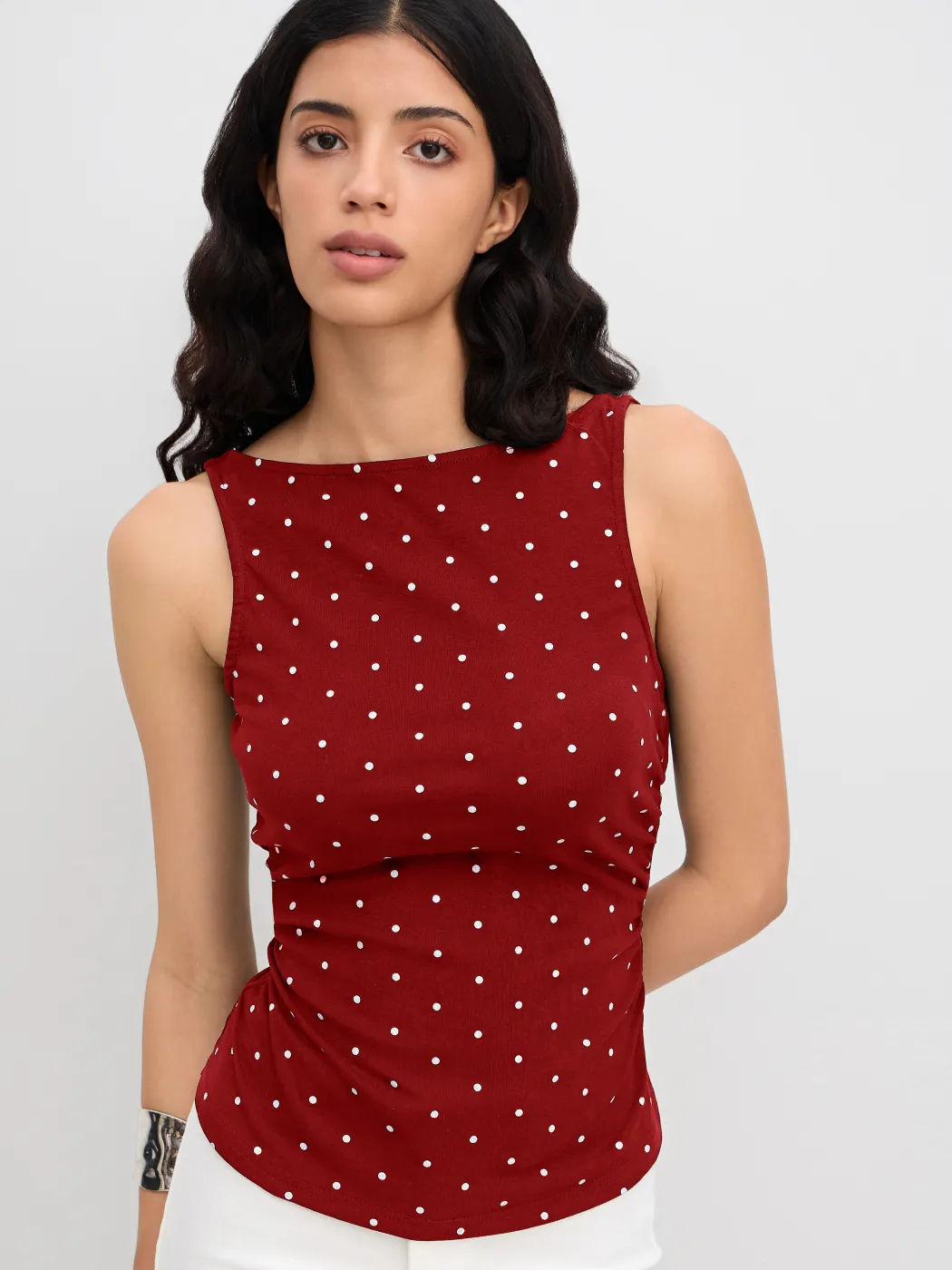 Camiseta americana de punto ondulado para mujeres de verano cuello de barco retro plegado cintura delgada chaleco sexy camisa sin mangas image 4