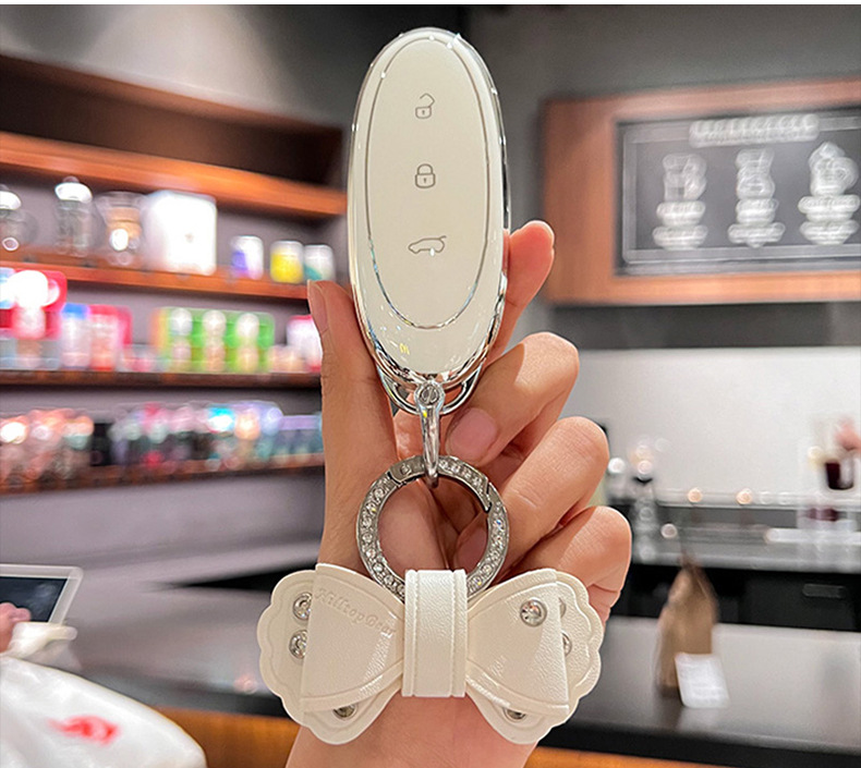 Applicable to 24 Dongfeng Nano 01 Key Bag Nano 01 New Energy Car Remote Control Protective Shell Buckle Bag Trend