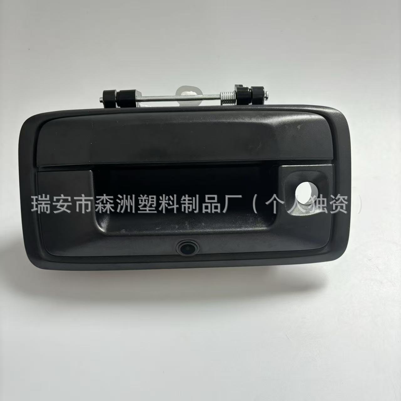 Tailgate handle with camera and wiring harness 23457650 suitable for Chevrolet Silverado pickup truck