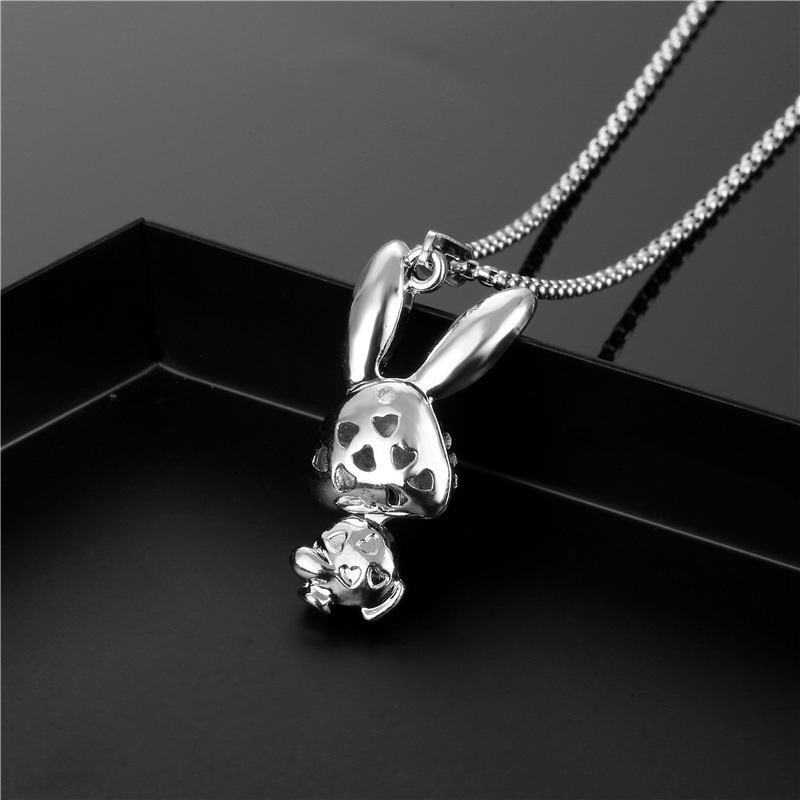 Fashion Rabbit Titanium Steel Inlay Rhinestones Pendant Necklace 1 Piece display picture 4