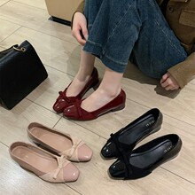 温柔漆皮法式浅口单鞋女中粗跟2024秋冬新款气质蝴蝶结仙女风晚晚