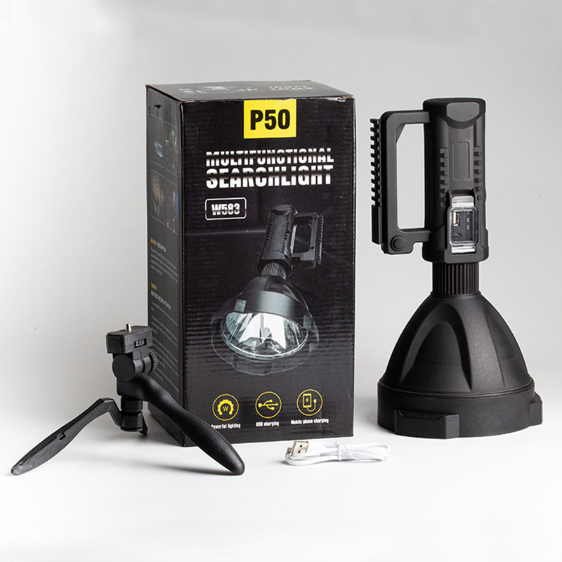 P50 transfronterizo fuerte reflector de luz USB de carga al aire libre impermeable de largo alcance portátil lámpara linterna iluminación multifuncional