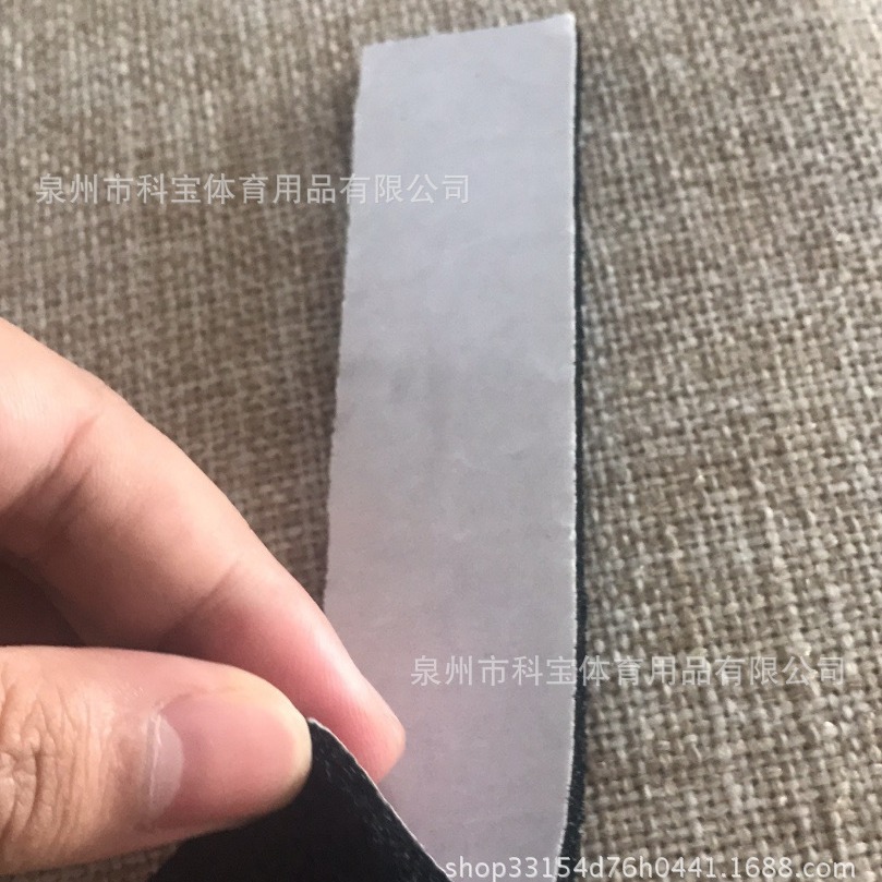 专业研发KTV隔音材料 自结皮nbr泡棉 NBR橡塑保温板