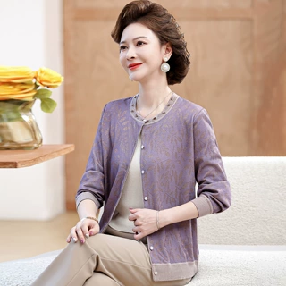 洋气妈妈秋装碎花中袖T恤女上衣2026新款中老年女装冰丝小衫套装
