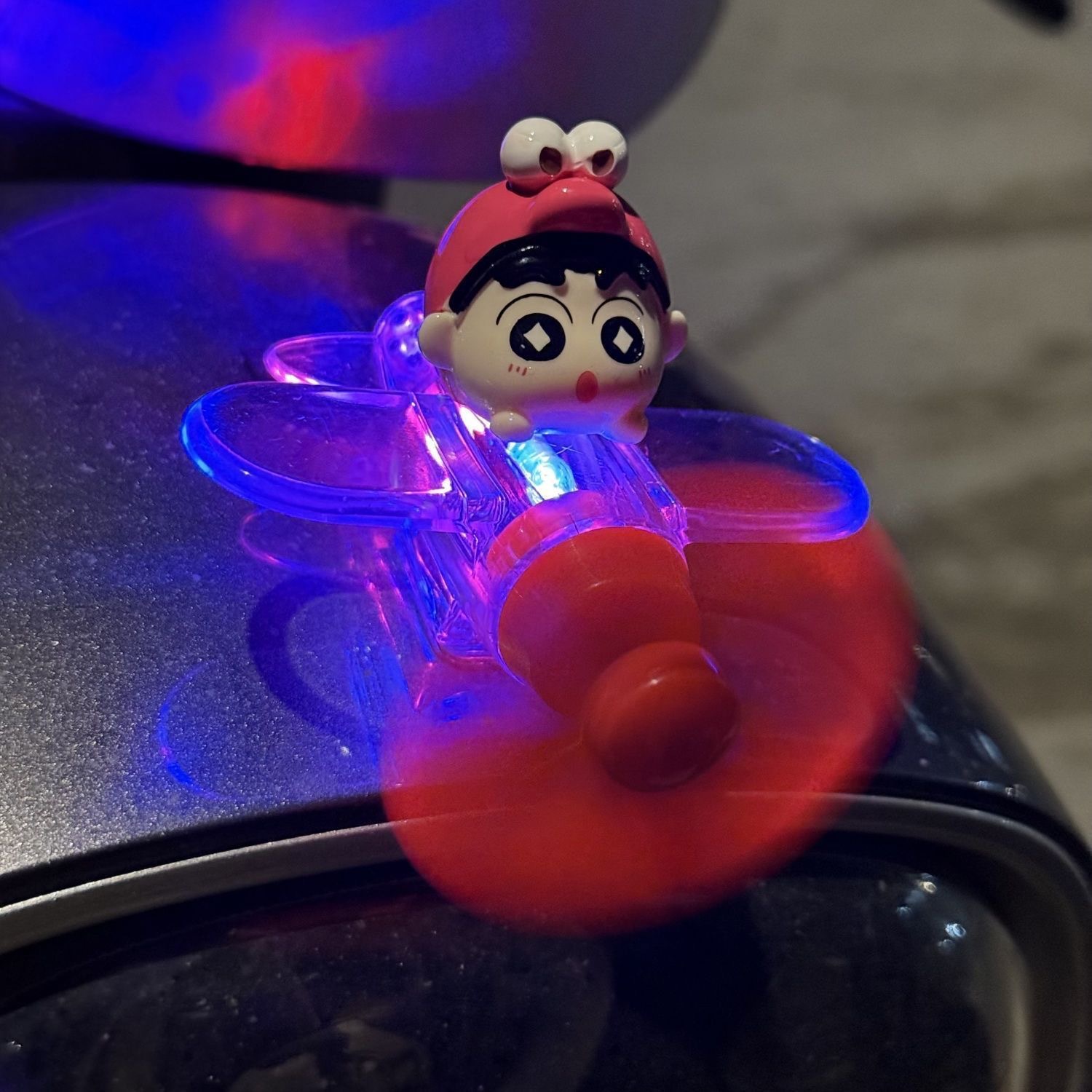 Energía eólica, rotación, iluminación, pequeños aviones, vehículos eléctricos, motocicletas, energía eólica, luces LED, accesorios para automóviles, pequeños adornos