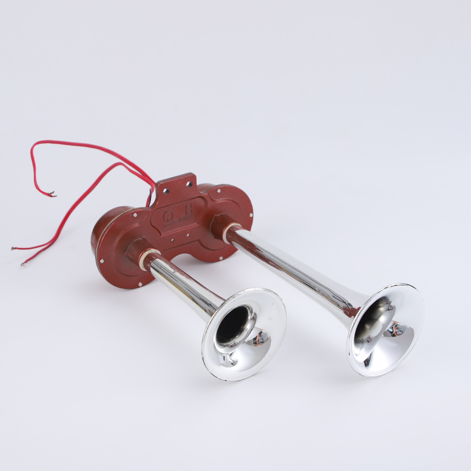Electric horn, car horn, 12v super loud modified horn for large trucks, 24v motorcycle and electric vehicle horn, others
