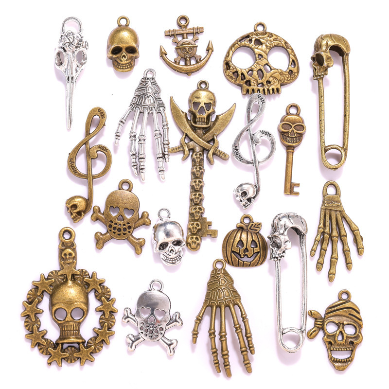 Halloween DIY jewelry accessories alloy Halloween pendant ghost face skull Easter accessories