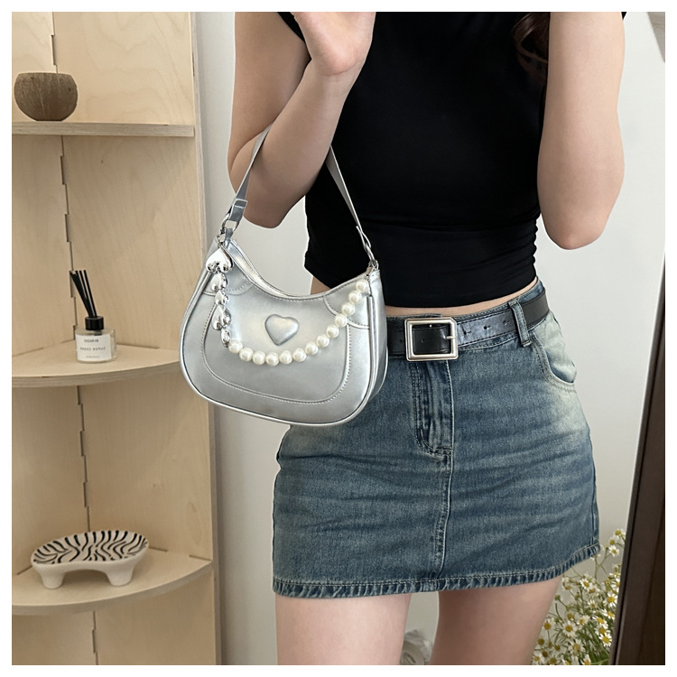 391g Weight Polyester Lining Material Beading, Sewing Thread Fashion Element Zipper Closure Type Single Shoulder Strap Strap Type Underarm Bag Bags Type Casual Occasion Pu Leather Material Heart Shape Pattern All Seasons Season Women's Gender Streetwear Style Dumpling Shape Shape Small Size Women's Small Pu Leather Heart Shape Streetwear Beading Sewing Thread Dumpling Shape Zipper Underarm Bag 16