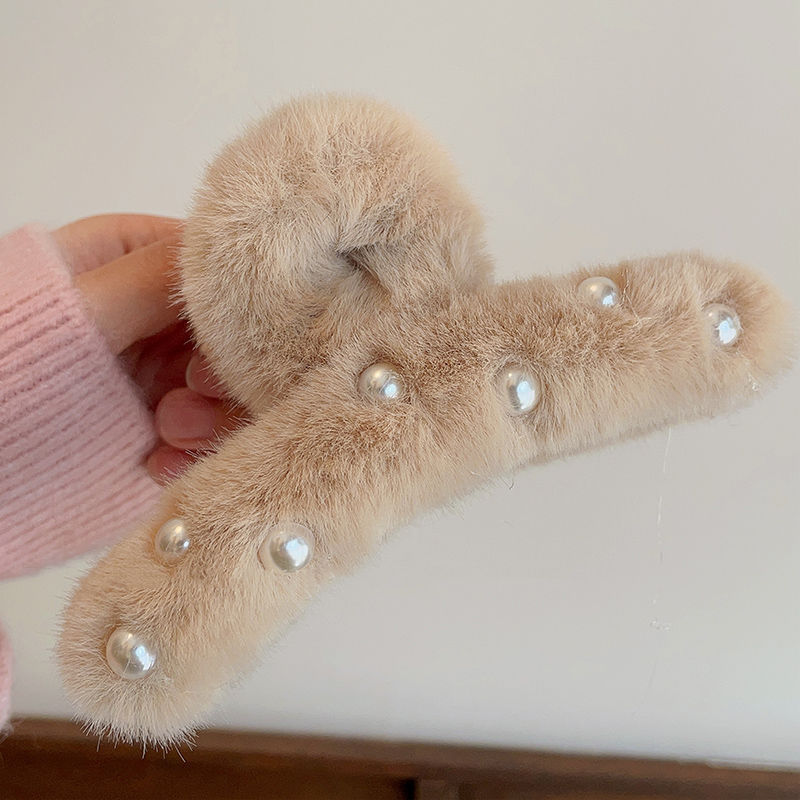 かわいい真珠のぬいぐるみのクリップの後頭部の秋冬の髪飾りのカードの甘い髪は大きいサイズのサメのクリップの少女のクリップをつかみます。
