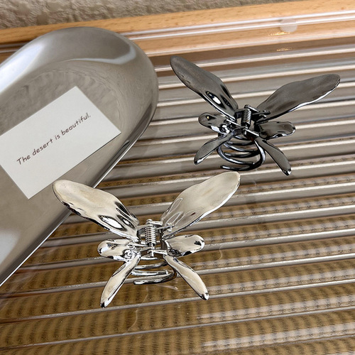 Sweet and cool girl metal butterfly small clip semi-tied hair plate hair clip female shark clip back head clip headwear