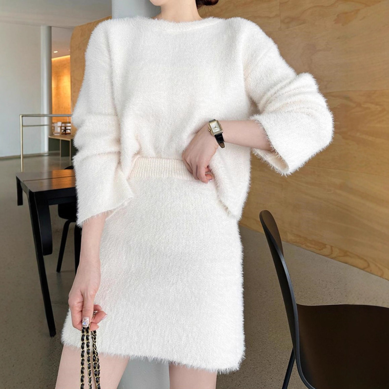 Cross-Border Sweater Set for Women, Autumn and Winter Imitation Mink Velvet Knit Top + High-Waisted Slimming Tight Skirt Two-Piece Set
