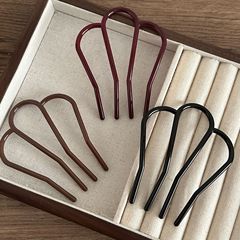 Korean-style hair accessory—hair clip and headpiece for creating a chic bun at the back of the head, versatile for women to wear when going out; all-match comb-style hairpin accessory.