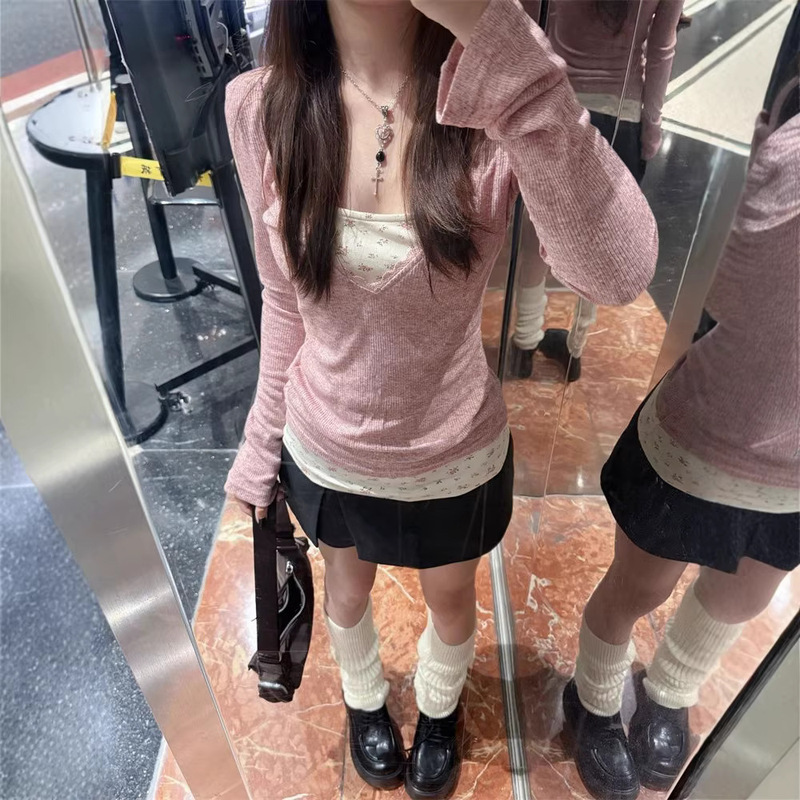 Pink Long-Sleeved T-Shirt for Women 2026 Spring and Summer New Korean Style Girly Lace Floral Fake Two-Piece Outer Top Pink Long-Sleeved T-Shirt for Women 2026 Spring and Summer New Korean Style Girly Lace Floral Fake Two-Piece Outer Top