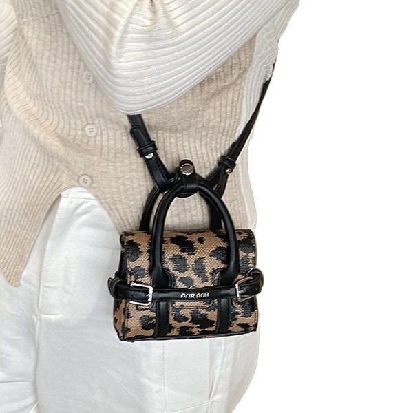 Nuevo mini bolso coreano para niños 2026 primavera bolso de mano bolso de mano bolso diario bolso de mujer al por mayor image 6