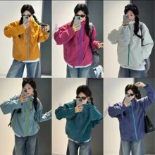 2025新款多巴胺冲锋衣软壳春秋户外徒步骑行登山防风防水夹克外套