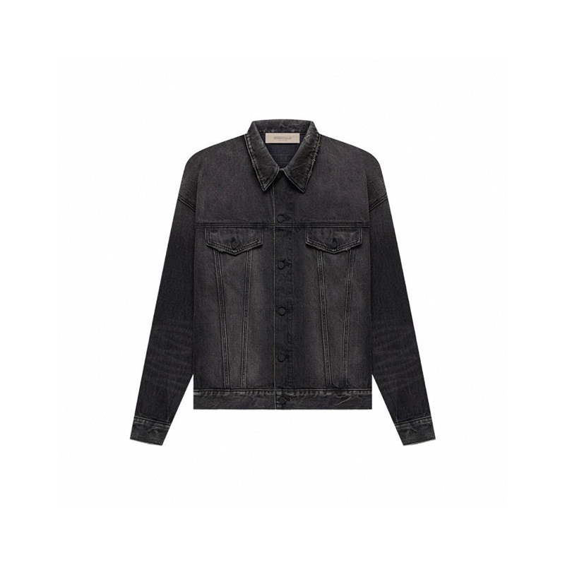Chaqueta vaquera holgada estilo vintage lavada ESSENTIALS de la colección Otoño 23, marca de moda urbana FOG