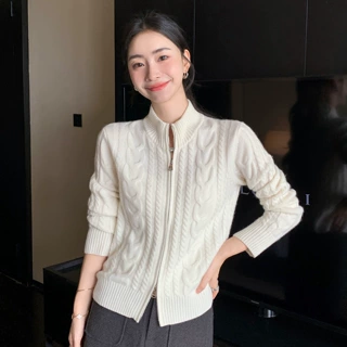 秋冬新款纯色羊绒衫V领大扭花针织双拉链开衫宽松显瘦毛衣女士