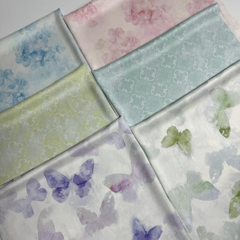 国风缎面仿醋酸手抓花水墨蝴蝶旗袍时装连衣裙童装国风马面裙布料