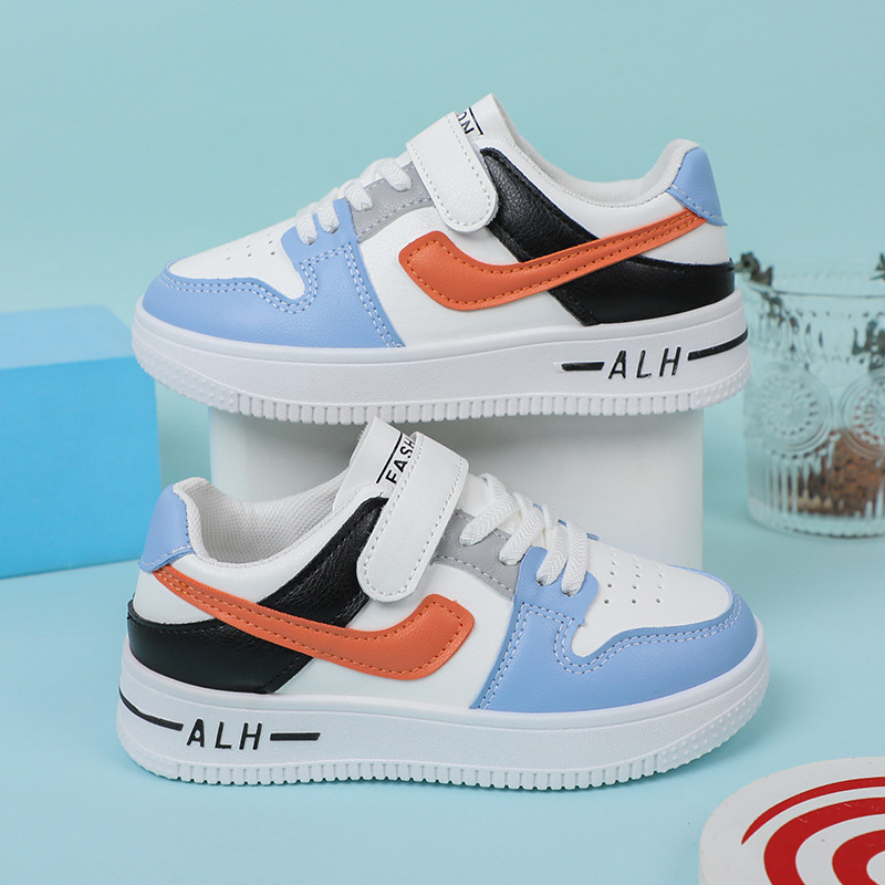 Zapatillas de deporte para niños 2025 primavera y otoño nuevas zapatillas para correr informales de suela blanda para estudiantes de primaria, niños de mediana edad y mayores, fabricante de dropshipping