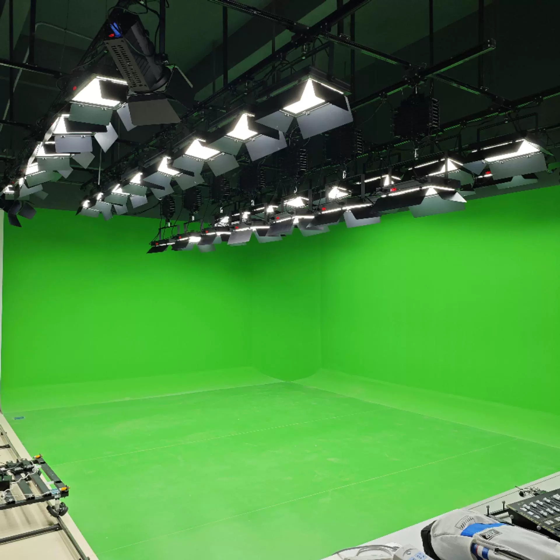 Сайтяньин Wire slide Fixed wire lamps and pulleys Studio studio ceiling rail cable accessories