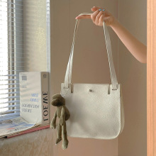 ins���}��ͬ�����ذ�Ů����С���OӋ�ٴ�б��μ��2021���¿