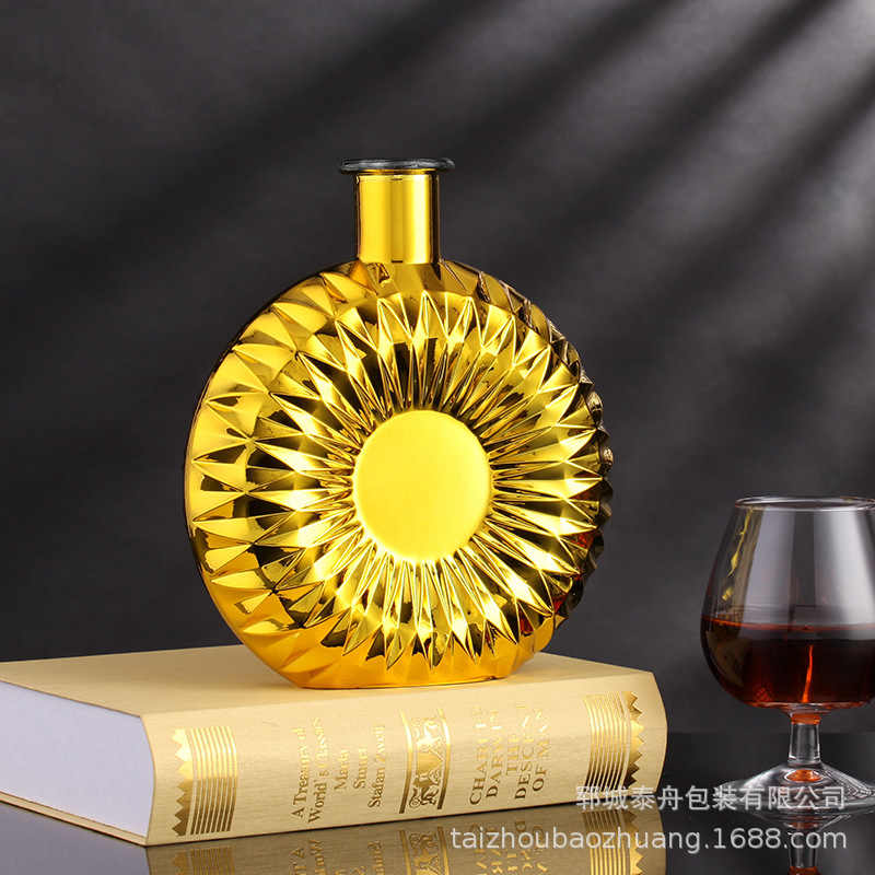 Home Props Wine Cabinet Decorative Ornaments Living Room Entrance Bar xo Whiskey Glass Bottle Creative Glass Empty Wine Bottle