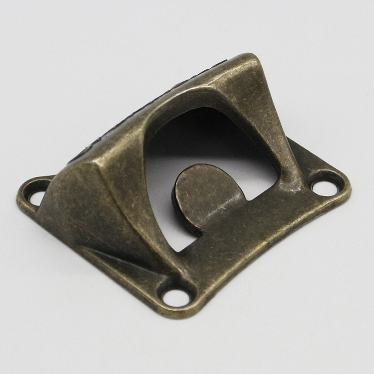 Abridor de botellas montado en la pared de aleación de zinc accesorios de abridor de botellas de cerveza abridor de botellas cuadrado destornillador de cerveza de bronce