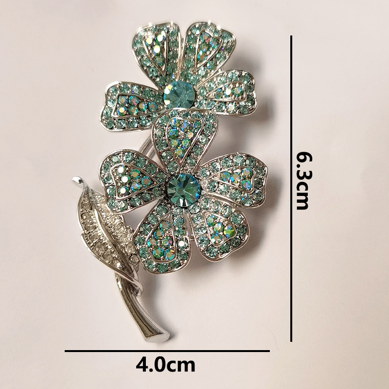 Blue high-end brooch