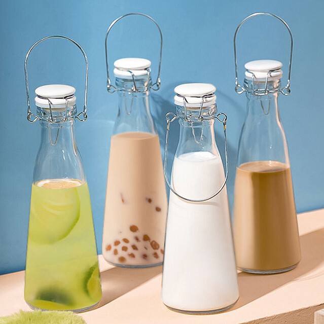 Milk Bottle Handheld Juice Bottle Enzyme Bottle Wine Bottle Ceramic Cap Snap Sealed Jar Water Lift Bottle Food Grade Glass Milk Bottle Handheld Juice Bottle Enzyme Bottle Wine Bottle Ceramic Cap Snap Sealed Jar Water Lift Bottle Food Grade Glass