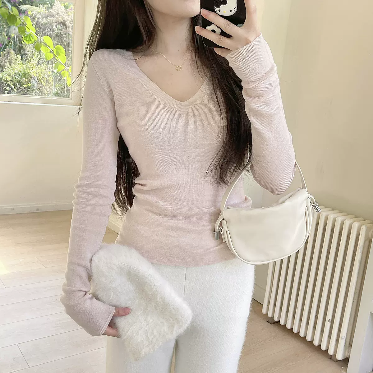 新澳扬子细羊毛V领针织衫秋季高级感保暖内搭修身气质纯色上衣