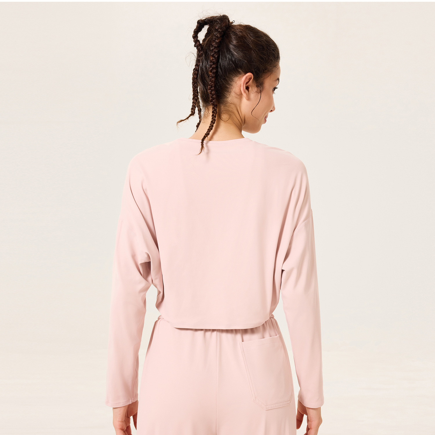 [Precio de un bocado] Yoga delgado de manga larga camisa de alta calidad de mujer chaqueta de yoga casual versátil chaqueta deportiva image 9