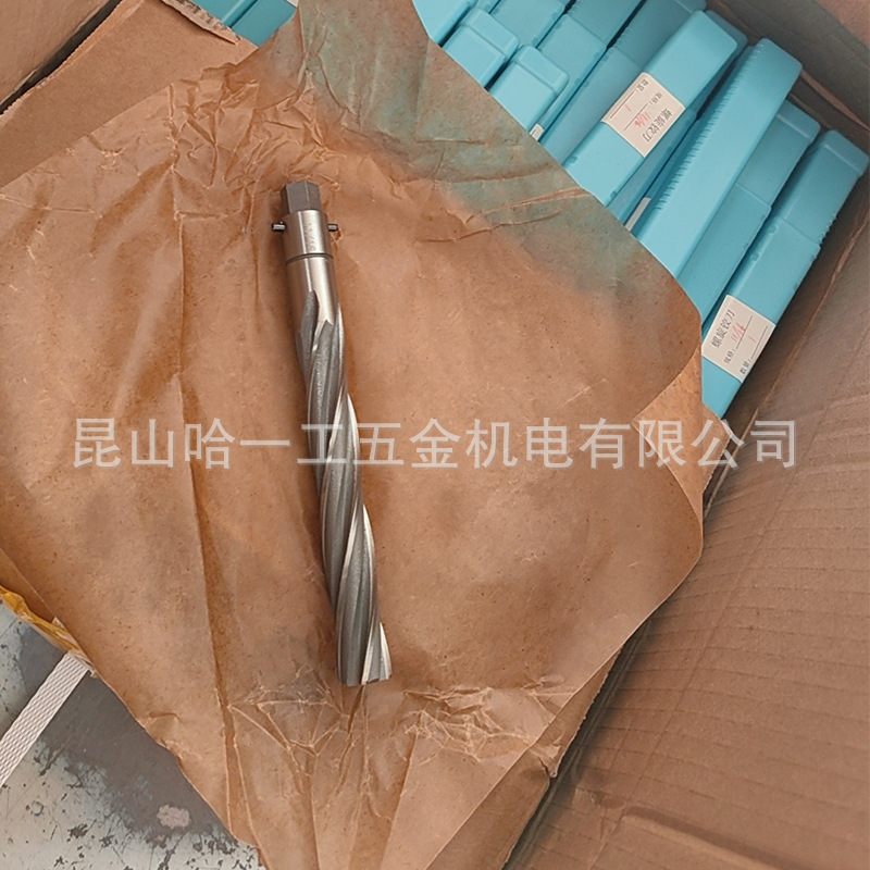 非标丝锥，非标铣刀，非标合金刀具，非标钻头，非标铰刀