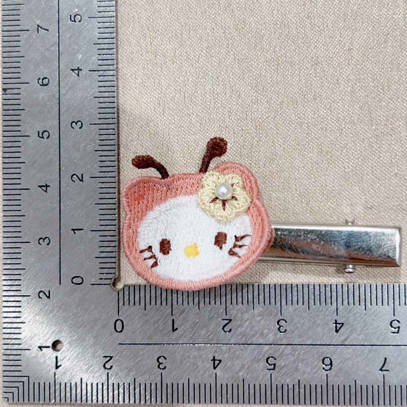キティ猫刺繍服飾アクセサリーかわいい漫画動物手作りDIYパッチ装飾布ステッカー飾り|undefined