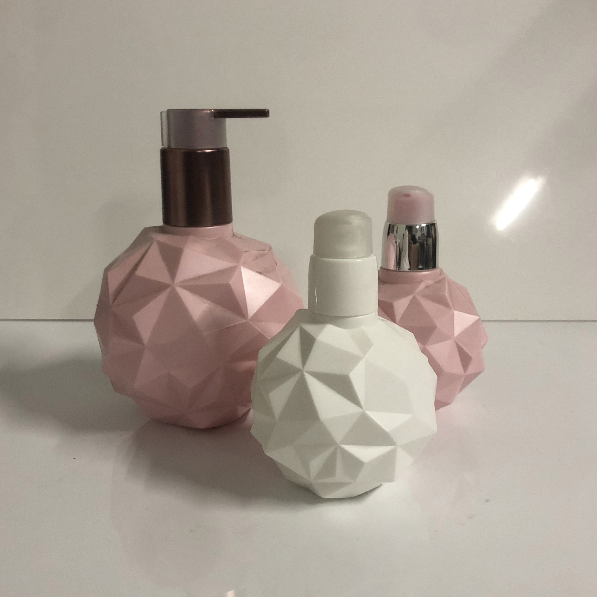 韩国YNM护手霜瓶子100ml300ML身体乳瓶子夹子按压乳液瓶HDPE